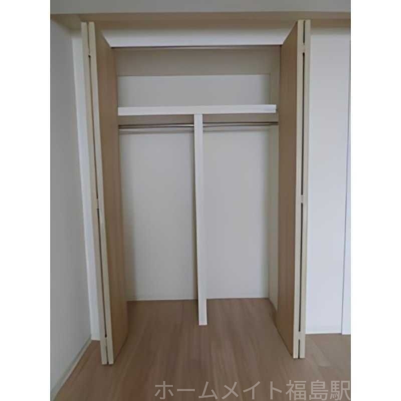拡大写真:CAVANA梅田北 3階303の収納