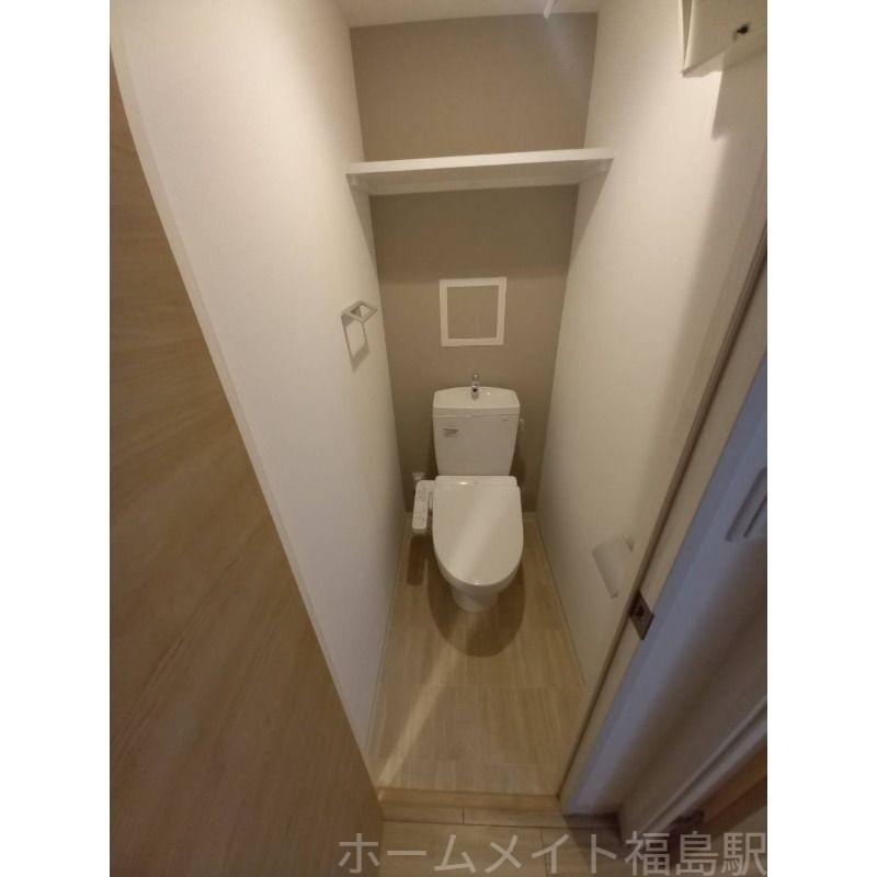 拡大写真:プライムアーバン南森町 10階1002のトイレ