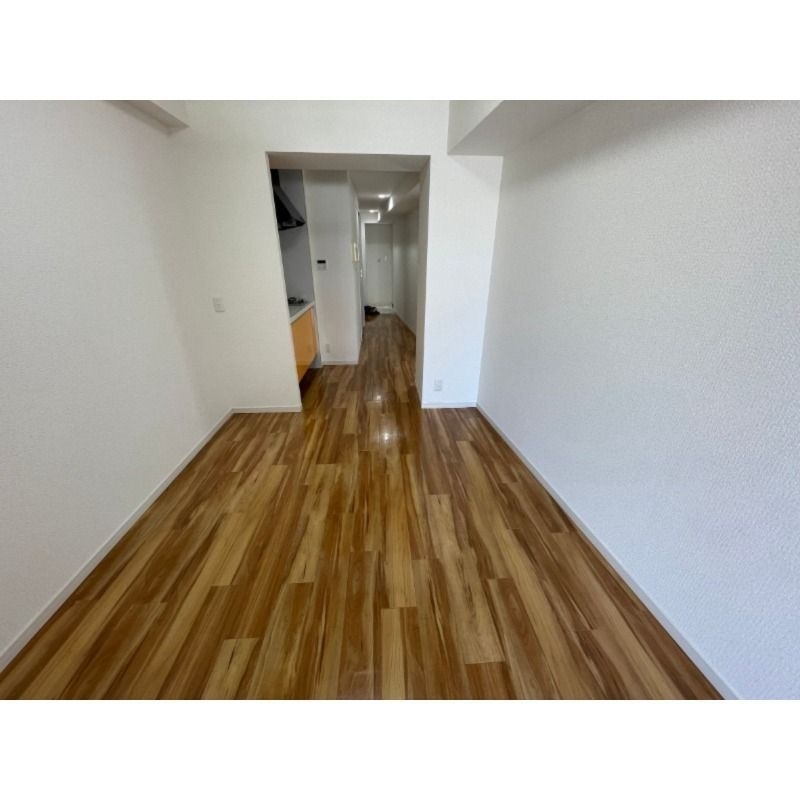 拡大写真:アパートメント谷町 6階ノーの内観