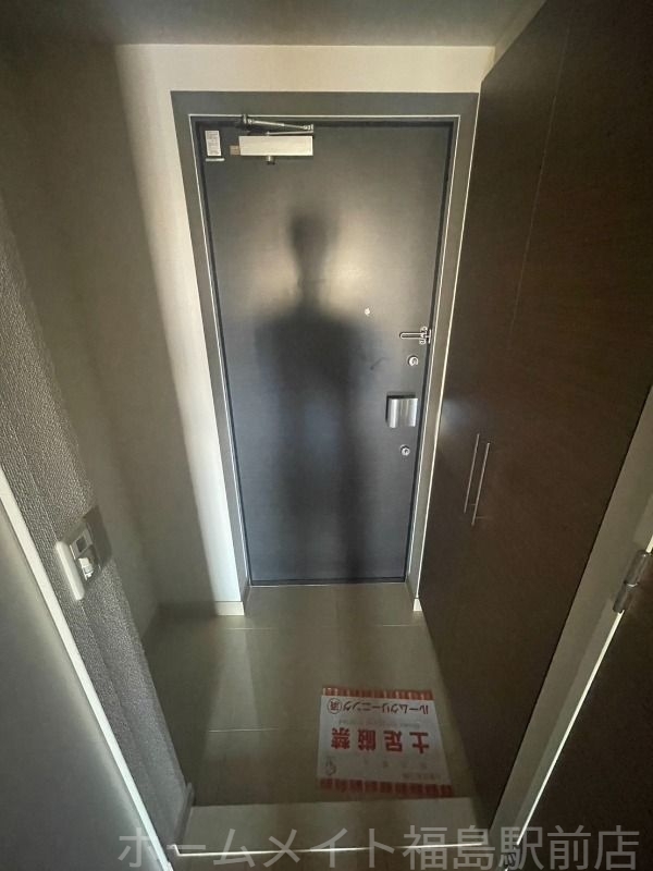 拡大写真:インザグレイス天神橋 4階403の玄関