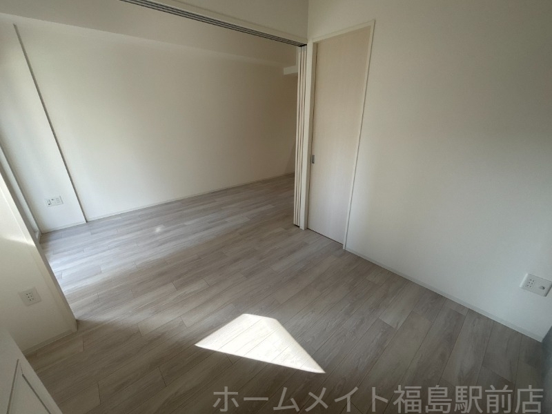 拡大写真:セレニテフラン梅田 10階1002の内観