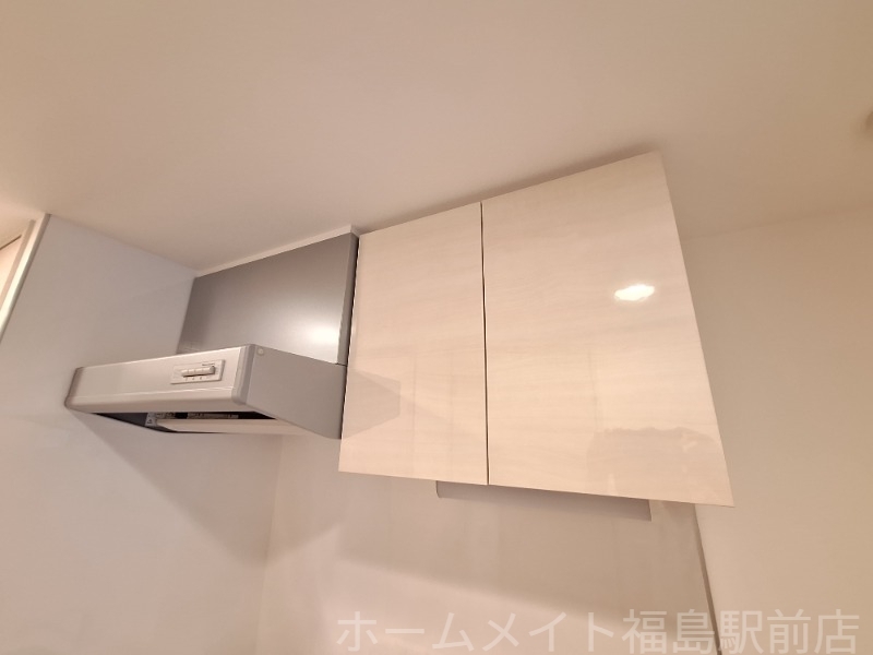 拡大写真:ファーストステージ梅田WEST 8階805のキッチン