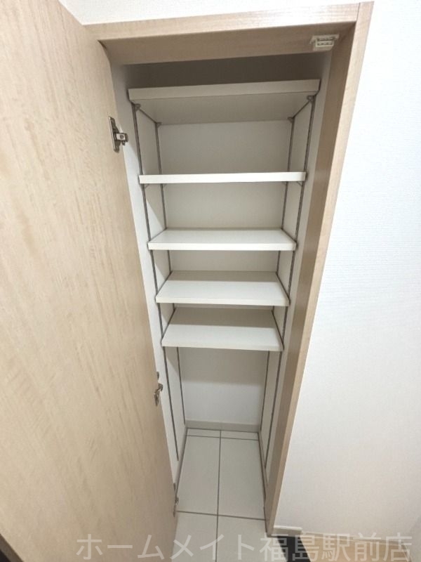 拡大写真:willDo南森町 6階601の玄関