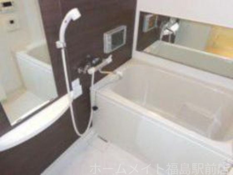 拡大写真:NORTH VILLAGE BIRTH PLACE 4階401のバス