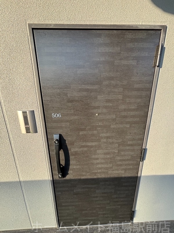 拡大写真:S-RESIDENCE難波大国町Tres 7階706の内観