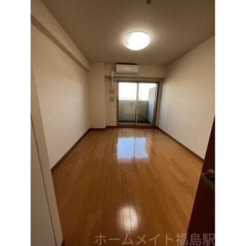 拡大写真:プロシード弁天町 4階409の居室・リビング