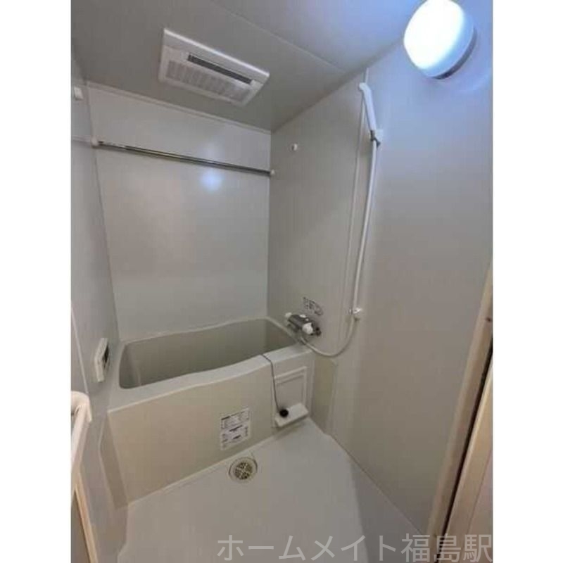 拡大写真:プロシード弁天町 4階409のバス
