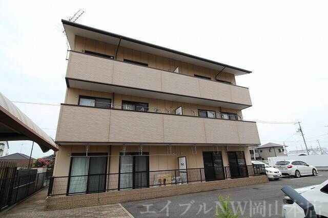 拡大写真:Twin Casa Ⅱ棟 3階302の建物外観