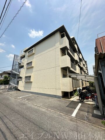 拡大写真:大供マンション 2階202の建物外観