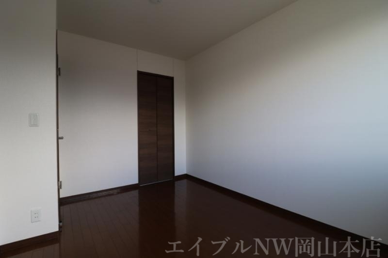 拡大写真：グレイスホーム　Ａ棟 1階102の寝室