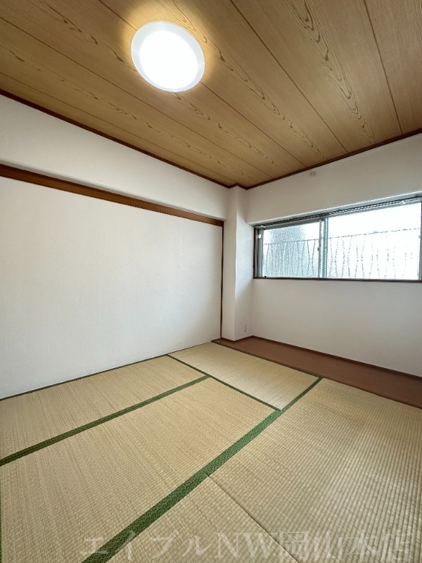 拡大写真:大供マンション 2階202のその他部屋・スペース