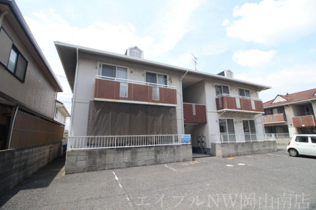 拡大写真:岡山市南区浜野2丁目 1階102の建物外観