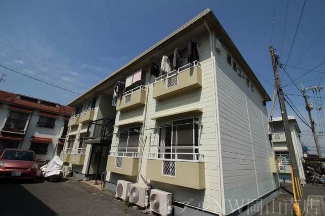 岡山市南区芳泉2丁目の外観