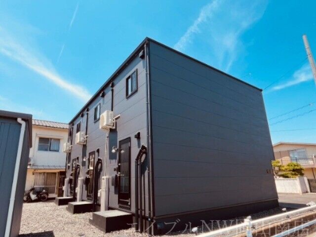 拡大写真:岡山市南区平福2丁目 1階westの建物外観