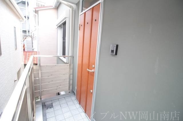 拡大写真:岡山市北区富田町1丁目 2階201の内観