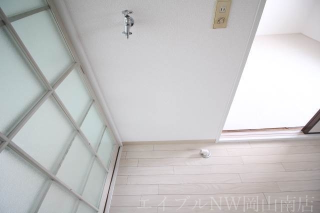 拡大写真:岡山市南区芳泉2丁目 1階102の洗濯機置き場