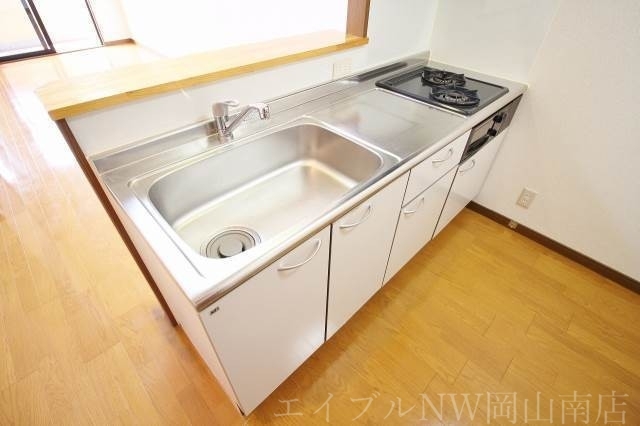 拡大写真:岡山市北区今4丁目 9階903のキッチン