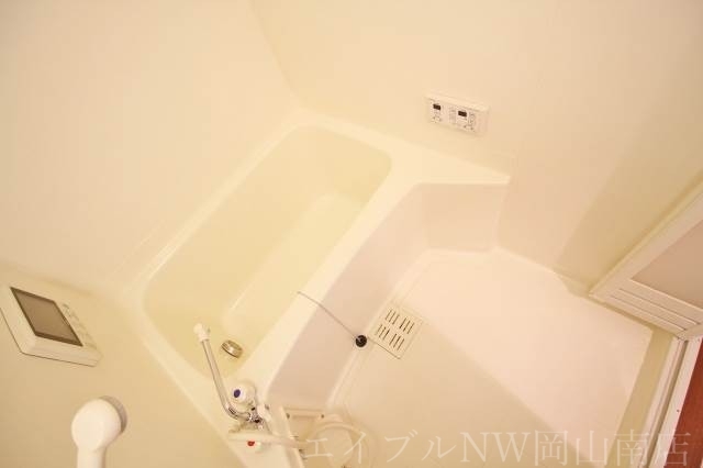拡大写真:岡山市北区今4丁目 9階903のバス
