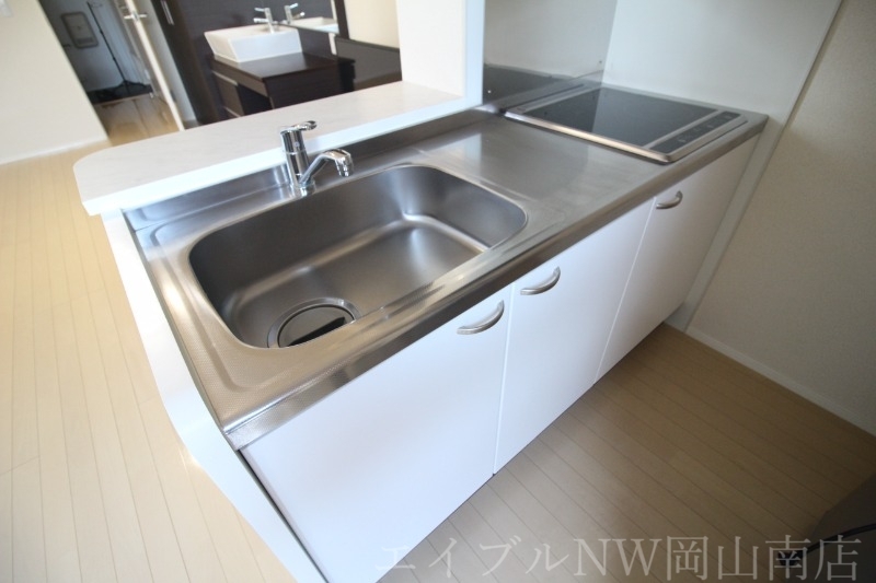 拡大写真：玉野市田井４丁目 1階106のキッチン