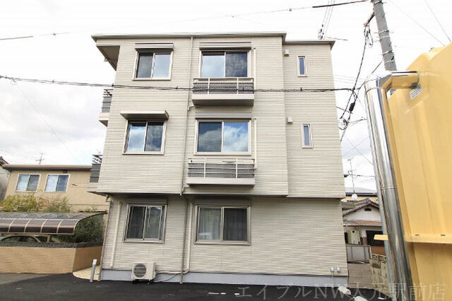 拡大写真:フルールK 1階102の建物外観
