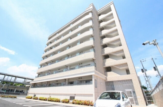 福富GRADEマンションの外観