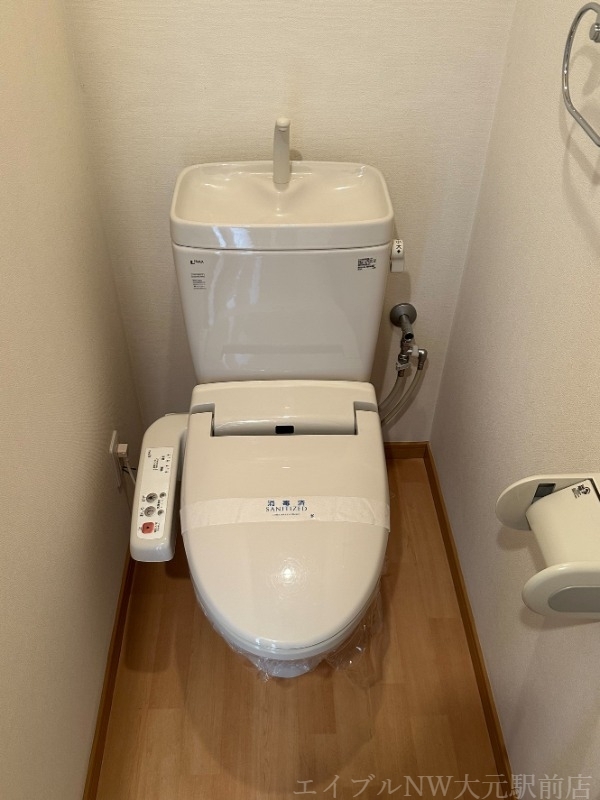拡大写真:ウイング21中山下 8階803のトイレ