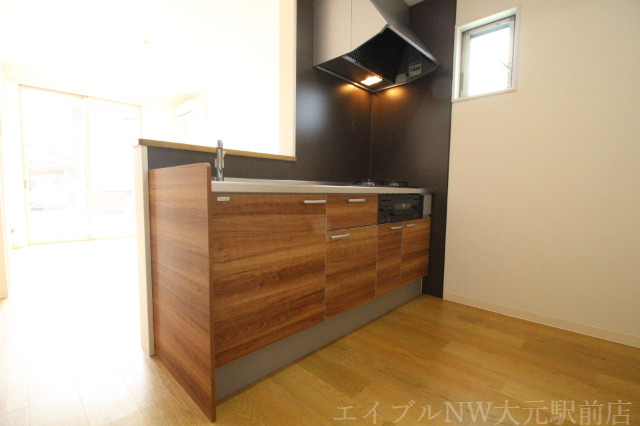 拡大写真:Casa un.fleur 1階101のキッチン
