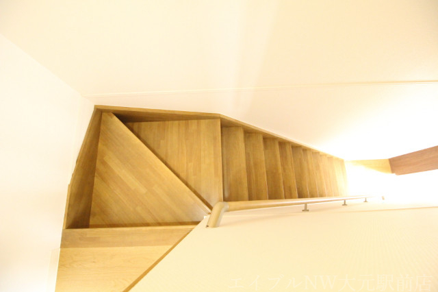 拡大写真:Casa un.fleur 1階101の内観