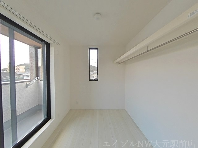 拡大写真:REGALE津島 3階302の収納
