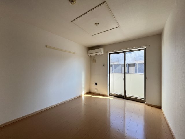 拡大写真:シーガーディアンⅠ 1階102の居間