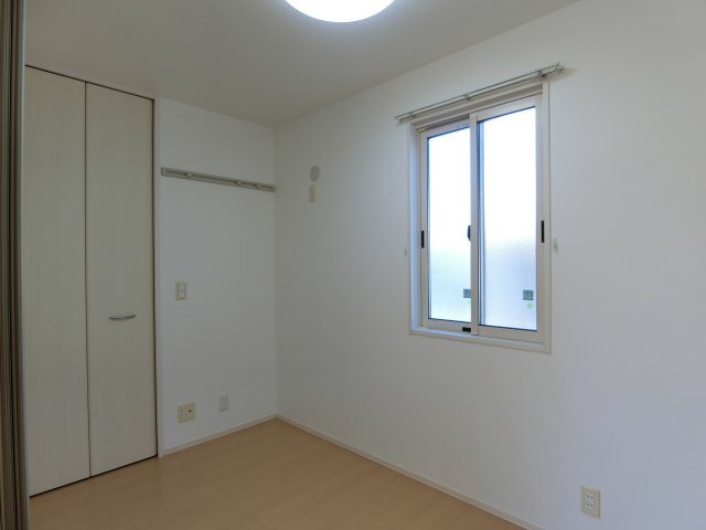 拡大写真:クラルテ 1階103の洋室