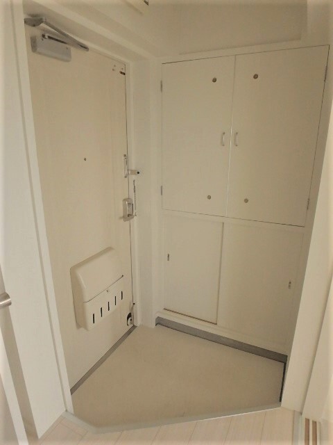 拡大写真:ビレッジハウス米子2号棟 3階306のイメージ写真(反転あり)