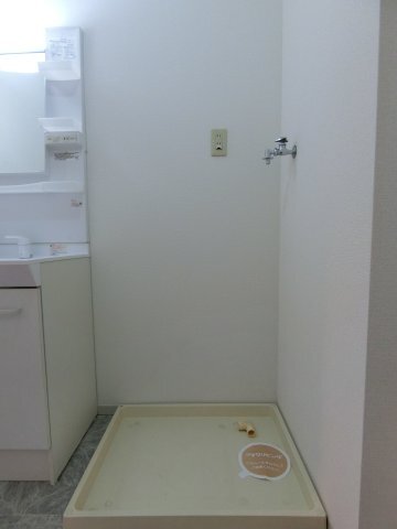 拡大写真:エスポワール松本B棟 2階201の洗面所