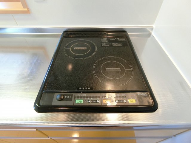 拡大写真:メルヴェーユB棟 1階102のキッチン