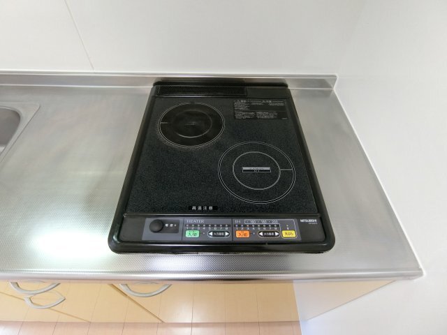 拡大写真:パストラルKA棟 1階103のキッチン