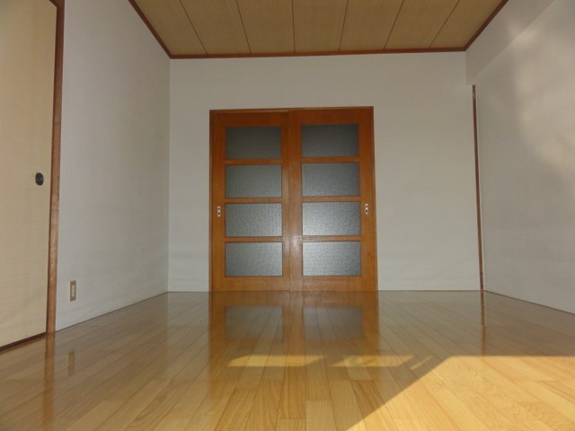 拡大写真:沢屋コーポ 4階407の洋室