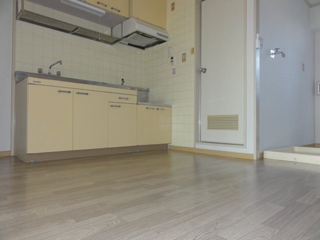 拡大写真:沢屋コーポ 4階407の内装