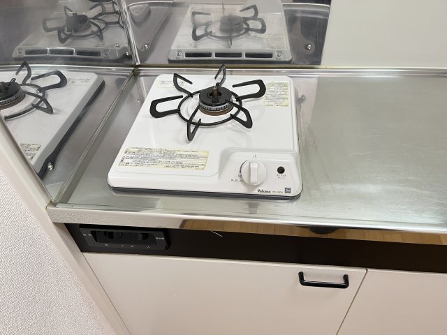 拡大写真:スカイマンションD 1階105のキッチン