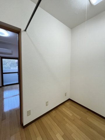 拡大写真:スカイマンションD 1階105のキッチン