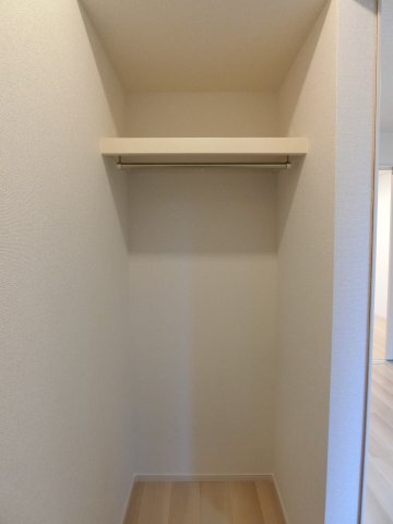 拡大写真:フォレストパレス 1階102の収納