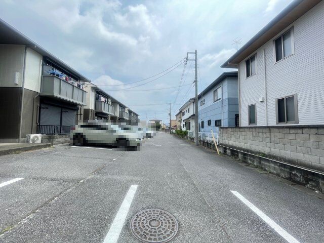 拡大写真:サンシャイン宏池B 1階201の駐車2台無料となっています♪