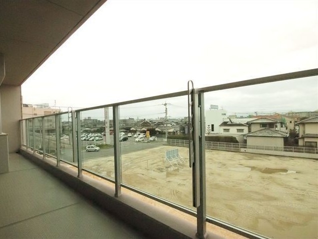 拡大写真:福岡市早良区原7丁目 3階302の築浅ハイグレード物件♪
