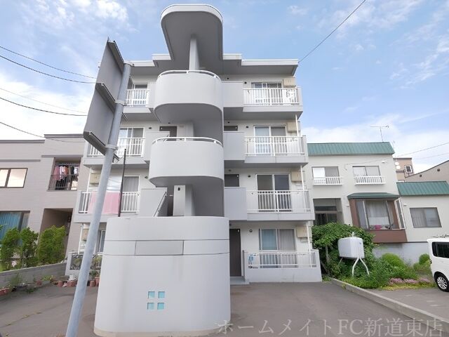 エミネンスN39の外観