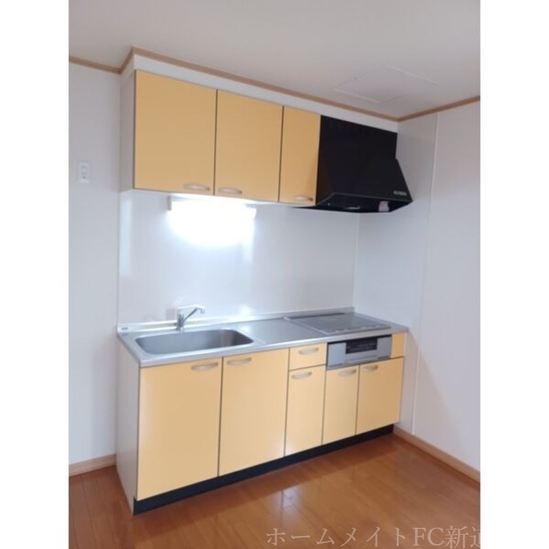 拡大写真:パストラル麻生東B 3階303のキッチン