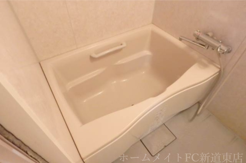 拡大写真:パストラル麻生東B 3階303のバス