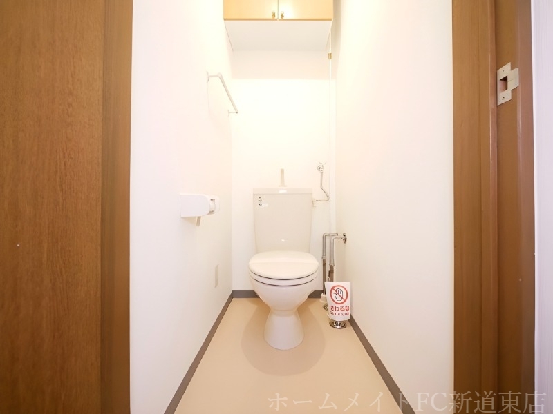 拡大写真:ティノラス壱番館 1階102のトイレ