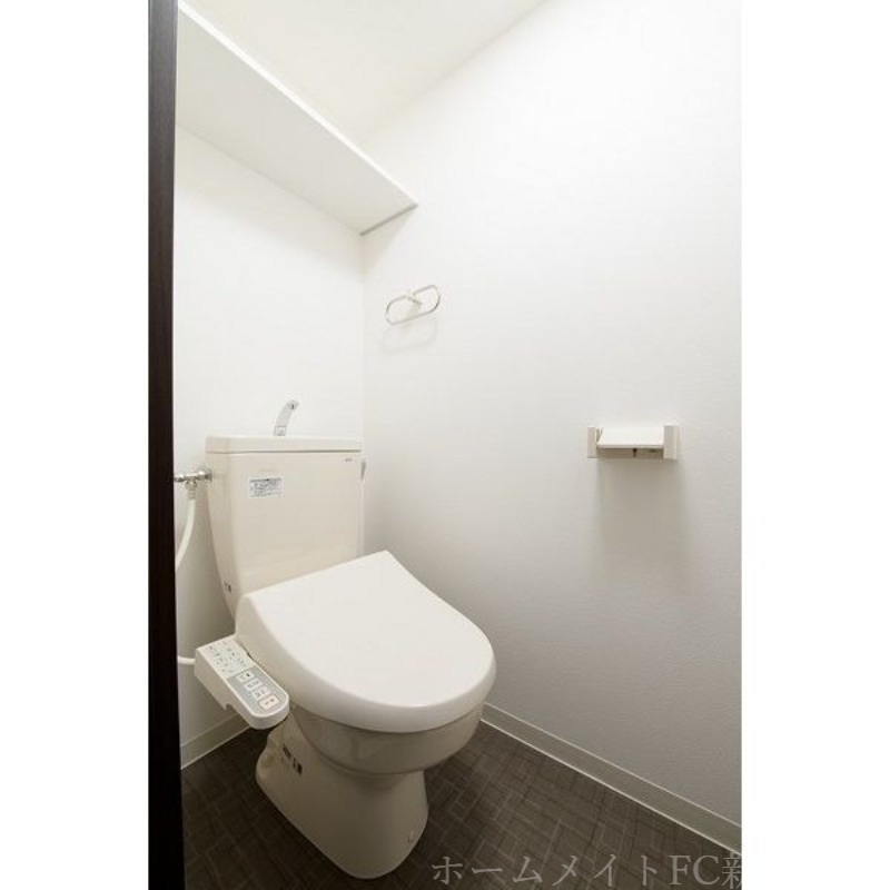 拡大写真：B bloom 14 4階402のトイレ