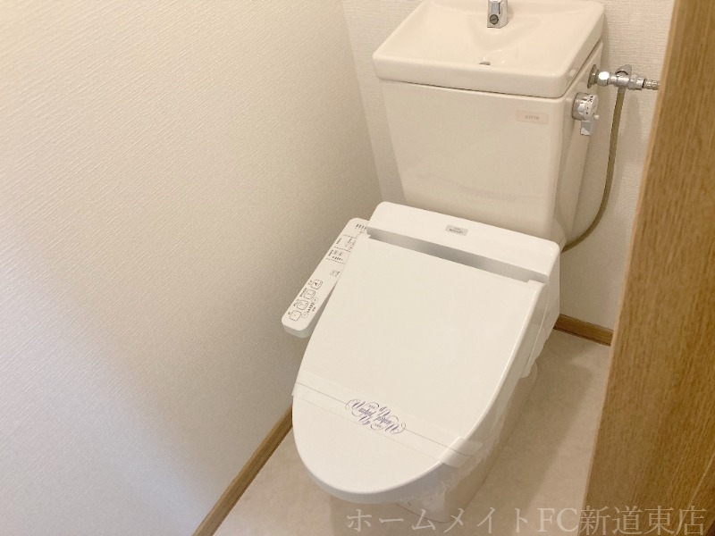拡大写真:ハイツMOTII 2階101のトイレ