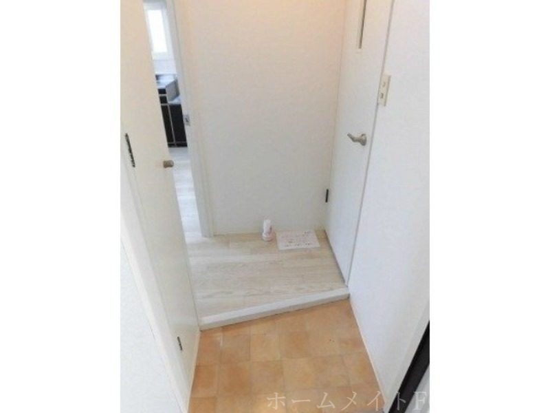 拡大写真:S-Court17 1階105の玄関