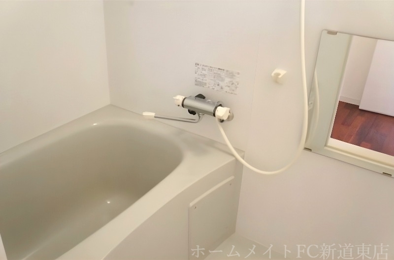 拡大写真:ファインド元町Ⅱ 3階203のバス